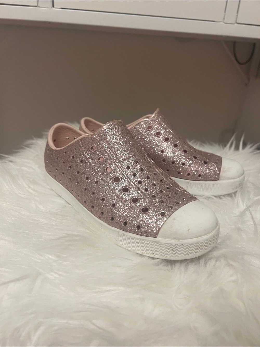 Native Glitter Jefferson Slip-On Sandals (1)